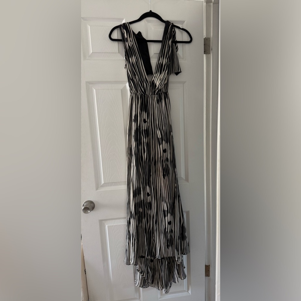 Alice + Olivia Black and White Strapless Dress